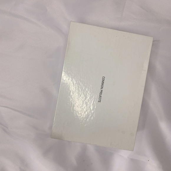 Common Projects: Girls - Picture 2 of 4